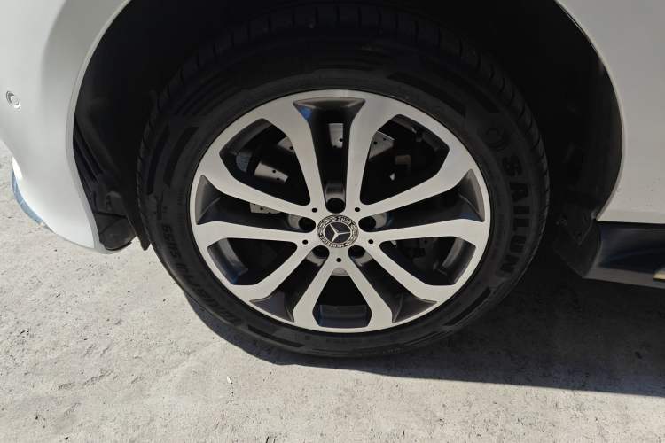 Used Mercedes-Benz GLE 2018 GLE 320 4MATIC Dynamic Edition Collector's Edition Exterior 7