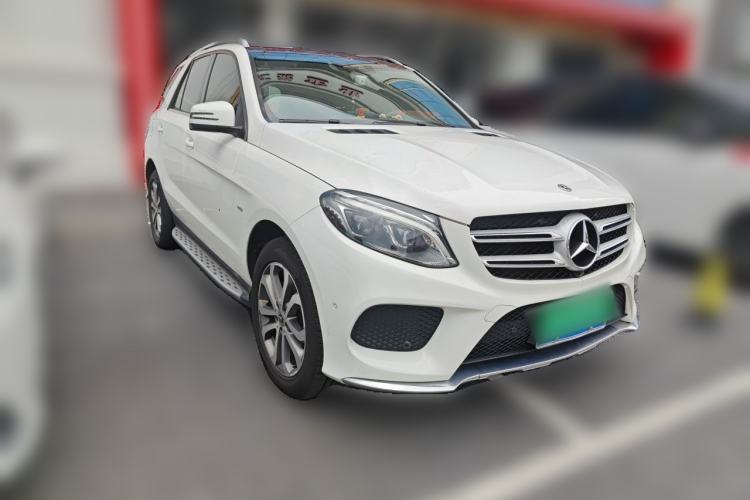 Used Mercedes-Benz GLE 2018 GLE 320 4MATIC Dynamic Edition Collector's Edition Front Right 45 Deg