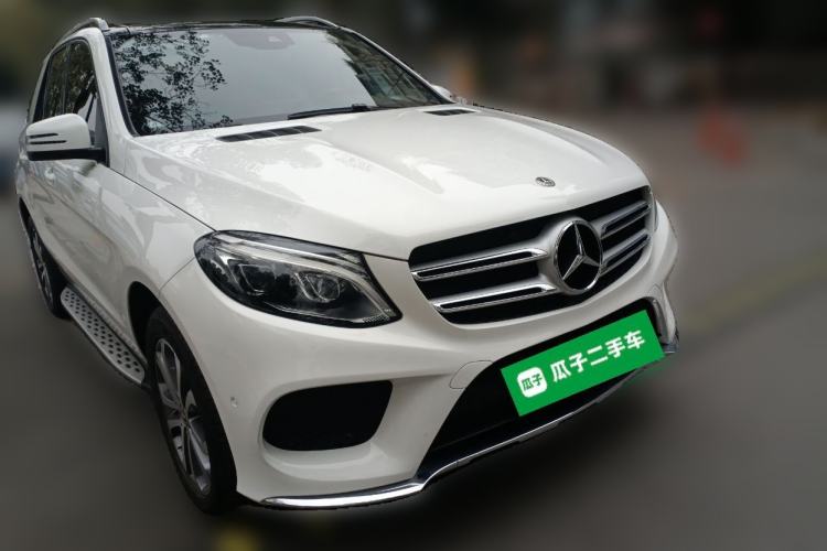 Used Mercedes-Benz GLE 2018 GLE 320 4MATIC Dynamic Edition Collector's Edition Front Right 45 Deg