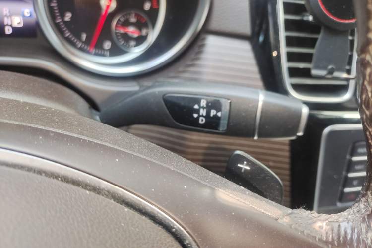 Used Mercedes-Benz GLE 2018 GLE 320 4MATIC Dynamic Edition Collector's Edition Gear Lever
