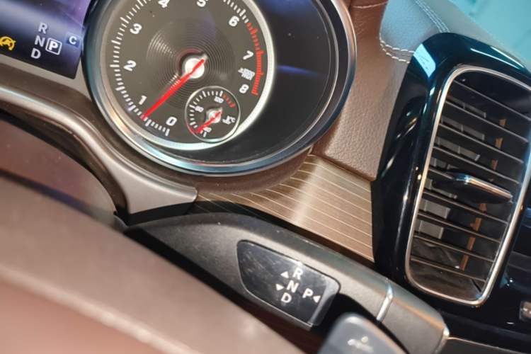 Used Mercedes-Benz GLE 2018 GLE 320 4MATIC Dynamic Edition Collector's Edition Gear Lever
