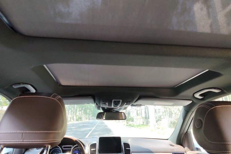 Used Mercedes-Benz GLE 2018 GLE 400 4MATIC Exclusive Edition Headliner