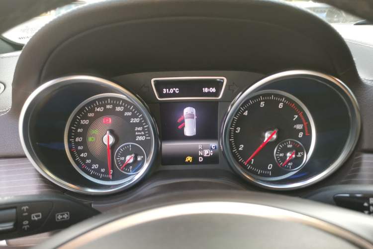 Used Mercedes-Benz GLE 2018 GLE 320 4MATIC Dynamic Edition Collector's Edition Instrument Cluster