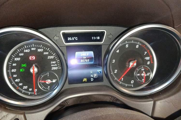 Used Mercedes-Benz GLE  Instrument Cluster