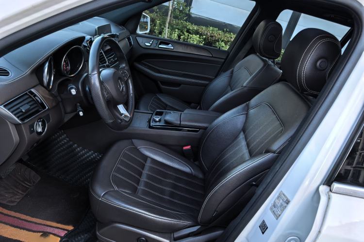 Used Mercedes-Benz GLE 2018 GLE 320 4MATIC Luxury Collection Edition Left Front Seat