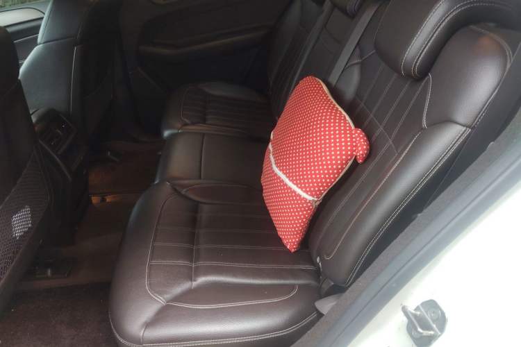 Used Mercedes-Benz GLE 2018 GLE 320 4MATIC Dynamic Edition Collector's Edition Left Rear Seat