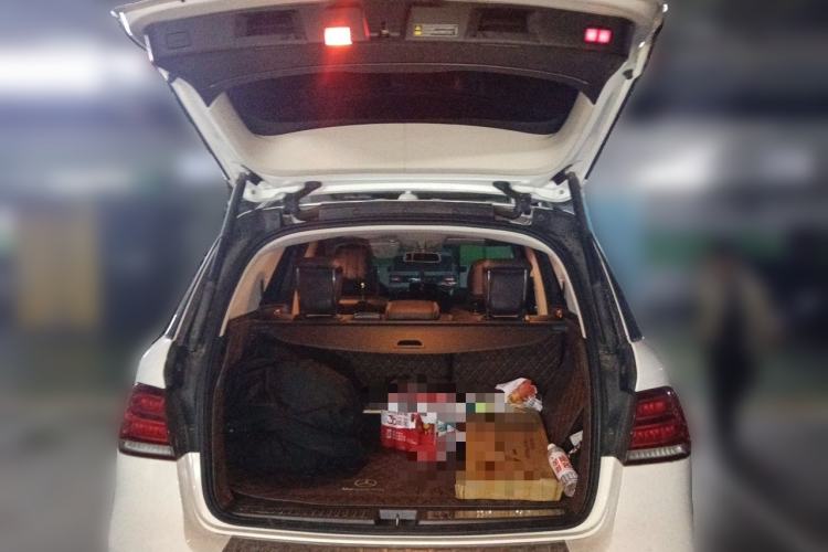 Used Mercedes-Benz GLE  Trunk