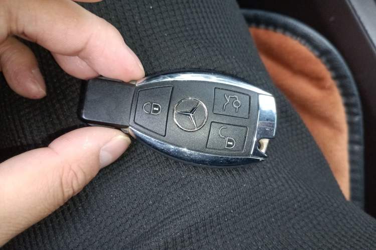 Used Mercedes-Benz GLE 2018 GLE 320 4MATIC Dynamic Edition Collector's Edition Vehicle Key