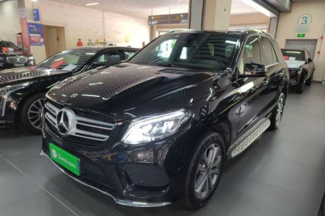 Ojetý Mercedes-Benz GLE 2019 GLE 320 4MATIC Dynamic Edition Prestige Model