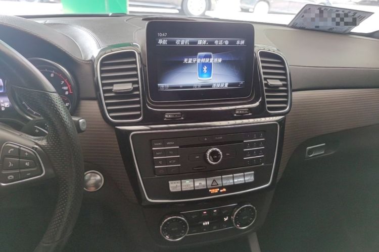 Used Mercedes-Benz GLE 2019 GLE 320 4MATIC Dynamic Edition Prestige Model Audio And AC Panel