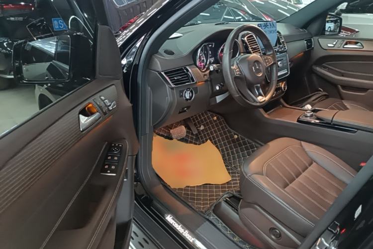Used Mercedes-Benz GLE 2019 GLE 320 4MATIC Luxury Collection Edition Driver Seat