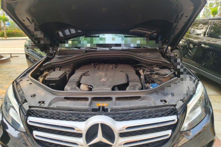 Used Mercedes-Benz GLE 2019 GLE 320 4MATIC Dynamic Edition Prestige Model Engine Bay