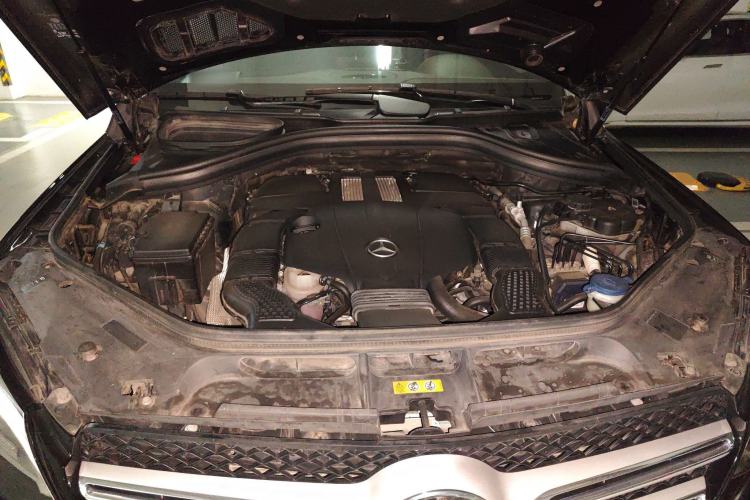 Used Mercedes-Benz GLE 2019 GLE 320 4MATIC Luxury Collection Edition Engine Bay