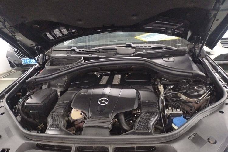 Used Mercedes-Benz GLE 2019 GLE 320 4MATIC Dynamic Edition Prestige Model Engine Bay