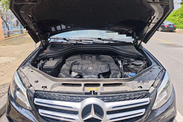 Used Mercedes-Benz GLE 2019 GLE 320 4MATIC Dynamic Edition Prestige Model Engine Bay