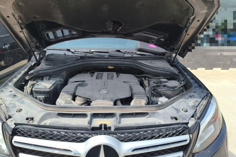 Used Mercedes-Benz GLE 2019 GLE 320 4MATIC Dynamic Edition Prestige Model Engine Bay