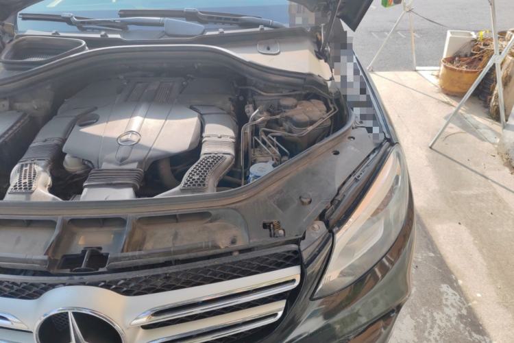 Used Mercedes-Benz GLE 2019 GLE 320 4MATIC Dynamic Edition Prestige Model Engine Bay Left