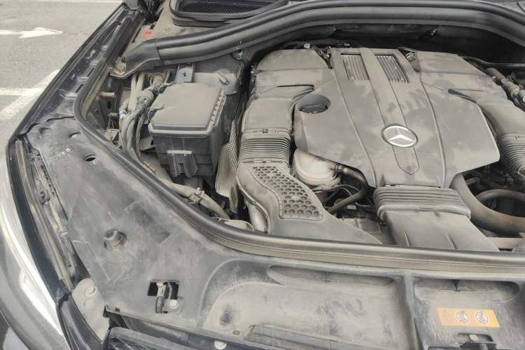 Used Mercedes-Benz GLE 2019 GLE 320 4MATIC Dynamic Edition Prestige Model Engine Bay Right