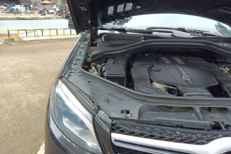 Used Mercedes-Benz GLE 2019 GLE 320 4MATIC Dynamic Edition Prestige Model Engine Bay Right