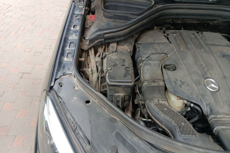 Used Mercedes-Benz GLE 2019 GLE 400 4MATIC Exclusive Edition Engine Bay Right