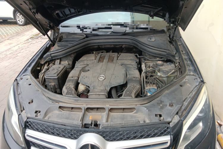 Used Mercedes-Benz GLE 2019 GLE 400 4MATIC Exclusive Edition Engine Bay