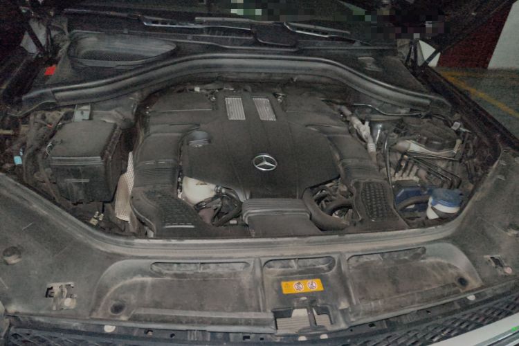 Used Mercedes-Benz GLE 2019 GLE 320 4MATIC Dynamic Edition Prestige Model Engine Bay