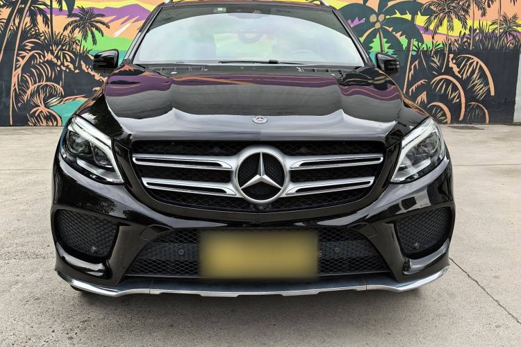 Used Mercedes-Benz GLE 2019 GLE 320 4MATIC Luxury Collection Edition Exterior 1