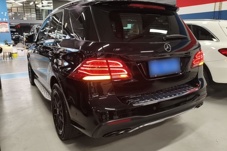 Used Mercedes-Benz GLE 2019 GLE 320 4MATIC Dynamic Edition Prestige Model Exterior 2