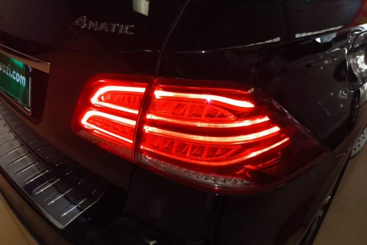 Used Mercedes-Benz GLE 2019 GLE 320 4MATIC Dynamic Edition Prestige Model Exterior 3