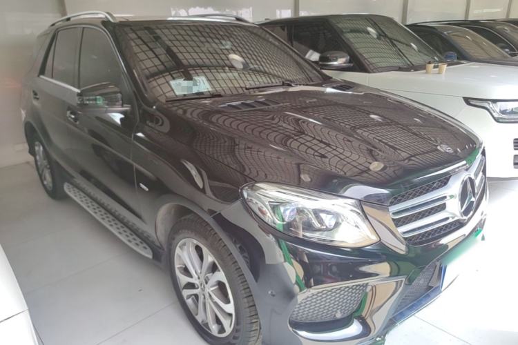 Used Mercedes-Benz GLE 2019 GLE 320 4MATIC Dynamic Edition Prestige Model Front Right 45 Deg