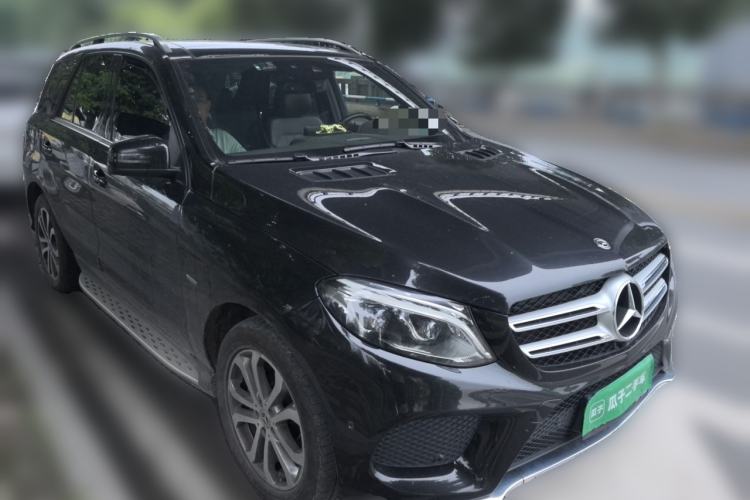 Used Mercedes-Benz GLE 2019 GLE 320 4MATIC Dynamic Edition Prestige Model Front Right 45 Deg