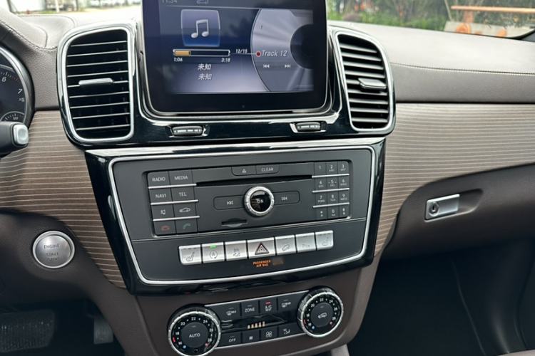Used Mercedes-Benz GLE 2019 GLE 320 4MATIC Dynamic Edition Prestige Model Gear Lever