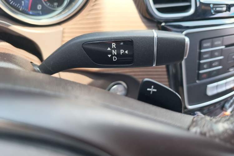 Used Mercedes-Benz GLE 2019 GLE 320 4MATIC Dynamic Edition Prestige Model Gear Lever