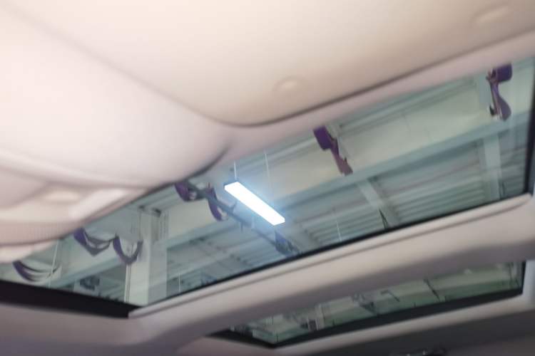 Used Mercedes-Benz GLE 2019 GLE 400 4MATIC Exclusive Edition Headliner