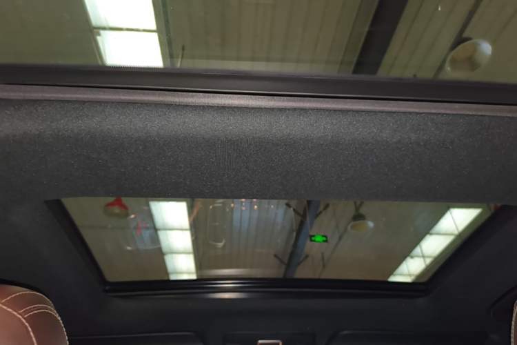 Used Mercedes-Benz GLE 2019 GLE 320 4MATIC Dynamic Edition Prestige Model Headliner