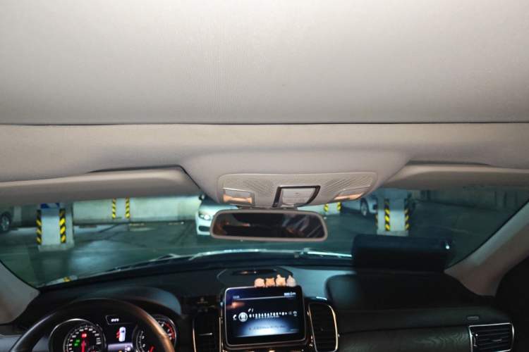 Used Mercedes-Benz GLE 2019 GLE 400 4MATIC Exclusive Edition Headliner