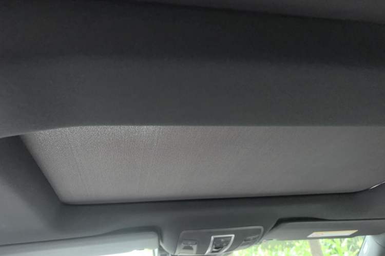 Used Mercedes-Benz GLE 2019 GLE 320 4MATIC Dynamic Edition Prestige Model Headliner