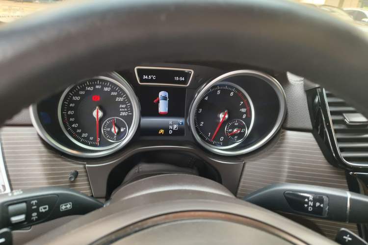 Used Mercedes-Benz GLE 2019 GLE 320 4MATIC Dynamic Edition Prestige Model Instrument Cluster