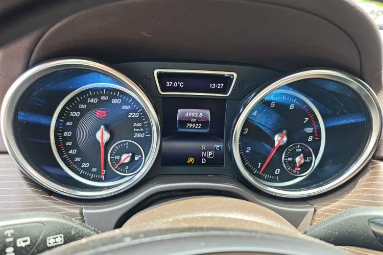 Used Mercedes-Benz GLE 2019 GLE 320 4MATIC Dynamic Edition Prestige Model Instrument Cluster