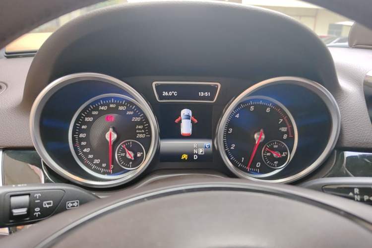 Used Mercedes-Benz GLE 2019 GLE 400 4MATIC Exclusive Edition Instrument Cluster