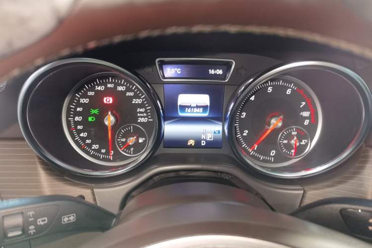 Used Mercedes-Benz GLE 2019 GLE 400 4MATIC Exclusive Edition Instrument Cluster