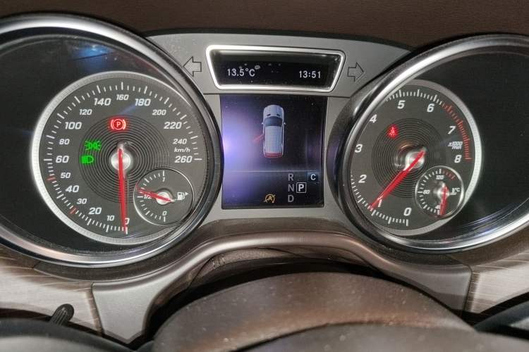 Used Mercedes-Benz GLE 2019 GLE 320 4MATIC Dynamic Edition Prestige Model Instrument Cluster