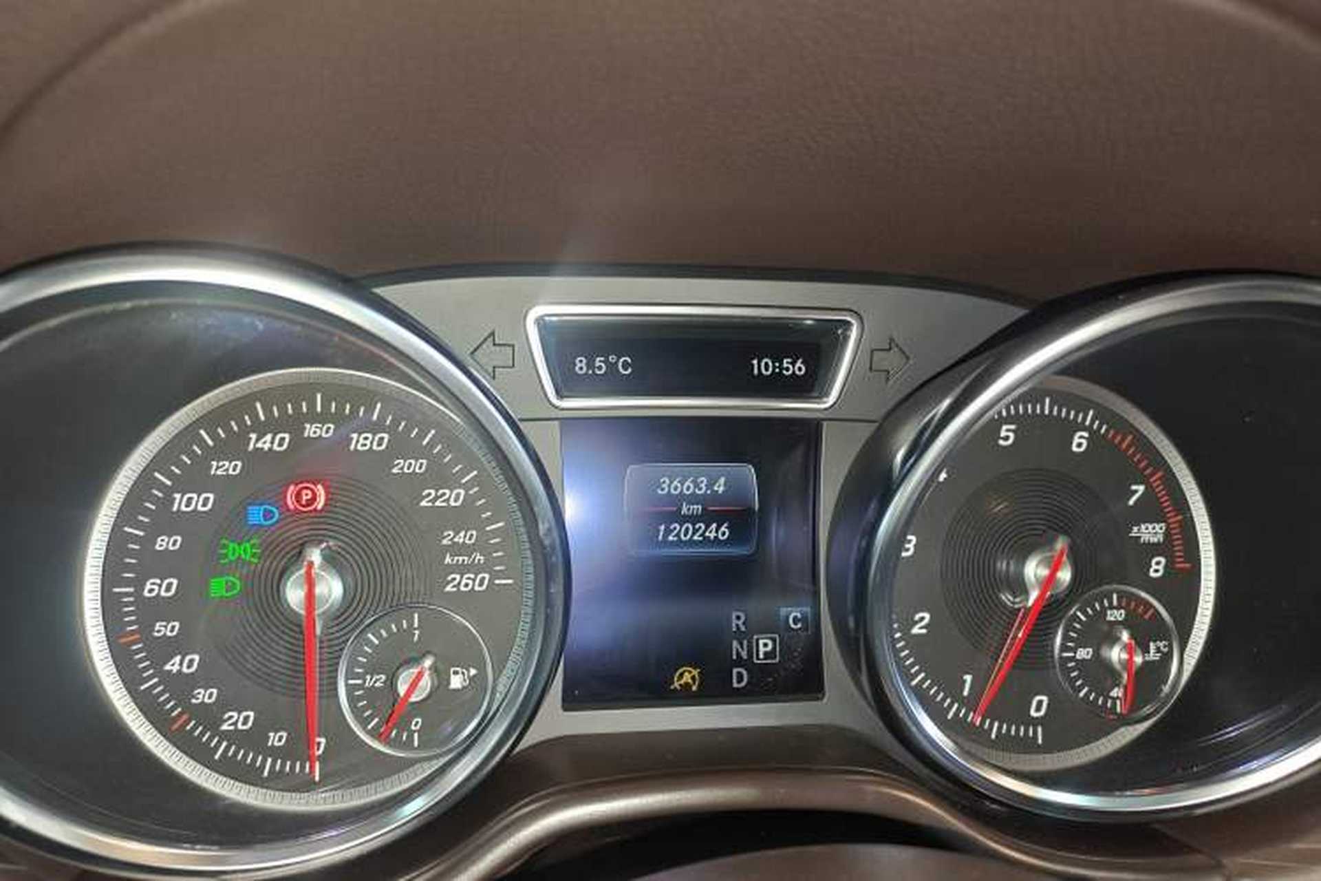 Used Mercedes-Benz GLE 2019 GLE 320 4MATIC Dynamic Edition Prestige Model Instrument Cluster
