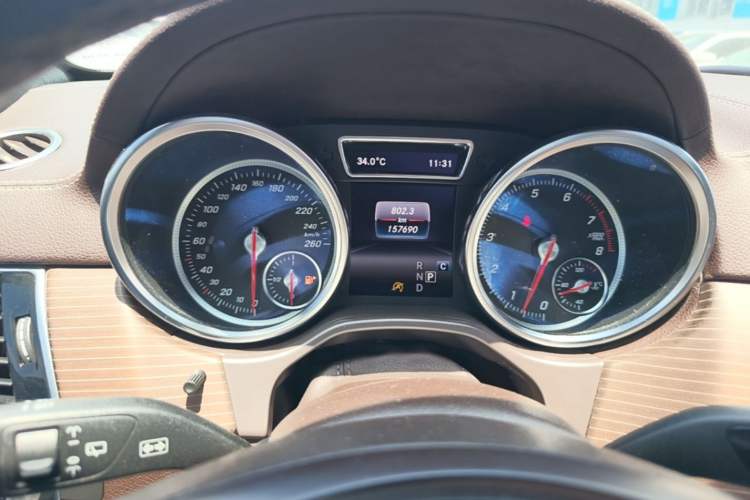 Used Mercedes-Benz GLE 2019 GLE 320 4MATIC Dynamic Edition Prestige Model Instrument Cluster