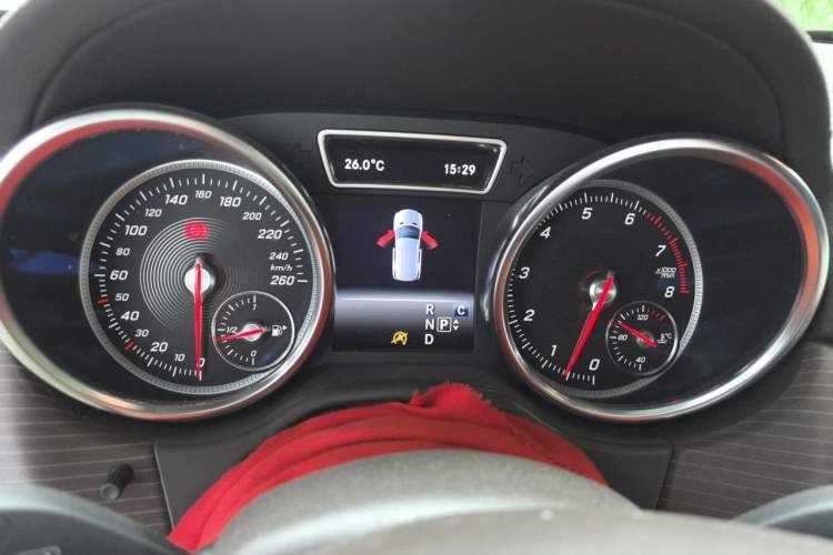 Used Mercedes-Benz GLE 2019 GLE 320 4MATIC Dynamic Edition Prestige Model Instrument Cluster