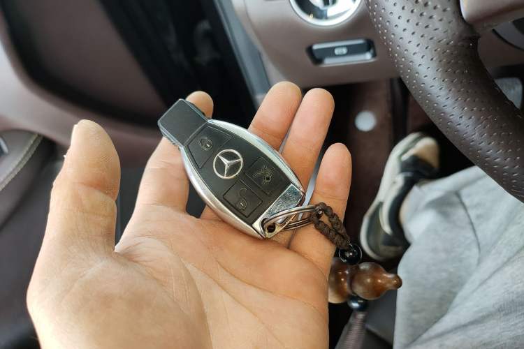Used Mercedes-Benz GLE 2019 GLE 320 4MATIC Dynamic Edition Prestige Model Interior 1