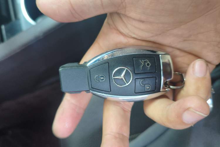Used Mercedes-Benz GLE 2019 GLE 320 4MATIC Dynamic Edition Prestige Model Interior 1