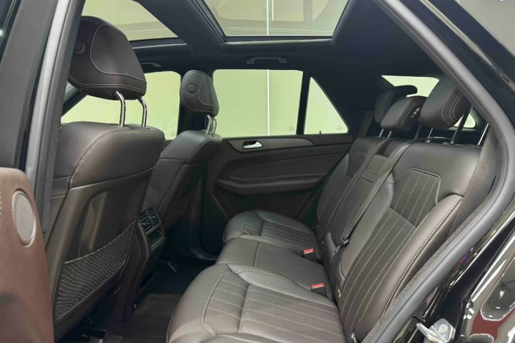 Used Mercedes-Benz GLE 2019 GLE 320 4MATIC Dynamic Edition Prestige Model Interior 1