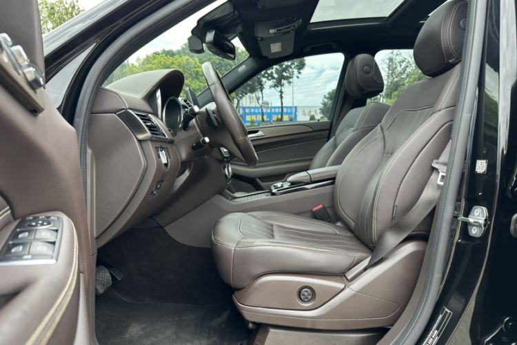 Used Mercedes-Benz GLE 2019 GLE 320 4MATIC Dynamic Edition Prestige Model Interior 7