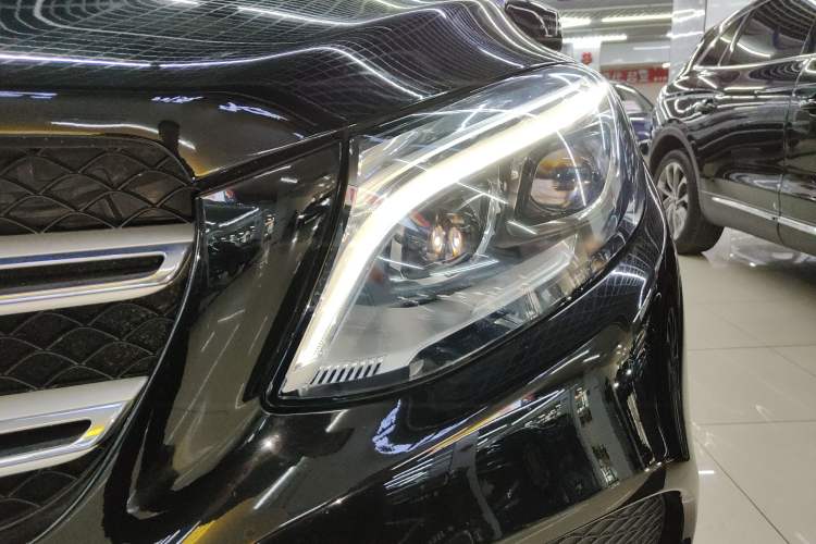 Used Mercedes-Benz GLE 2019 GLE 320 4MATIC Luxury Collection Edition Left Front Headlight